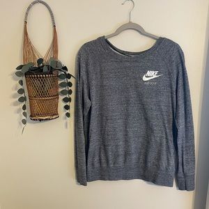 Nike gray long-sleeve shirt